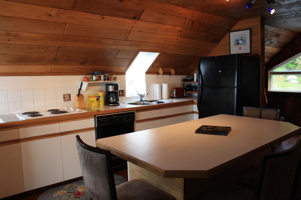 Orca Lodge Sointula ภายนอก รูปภาพ