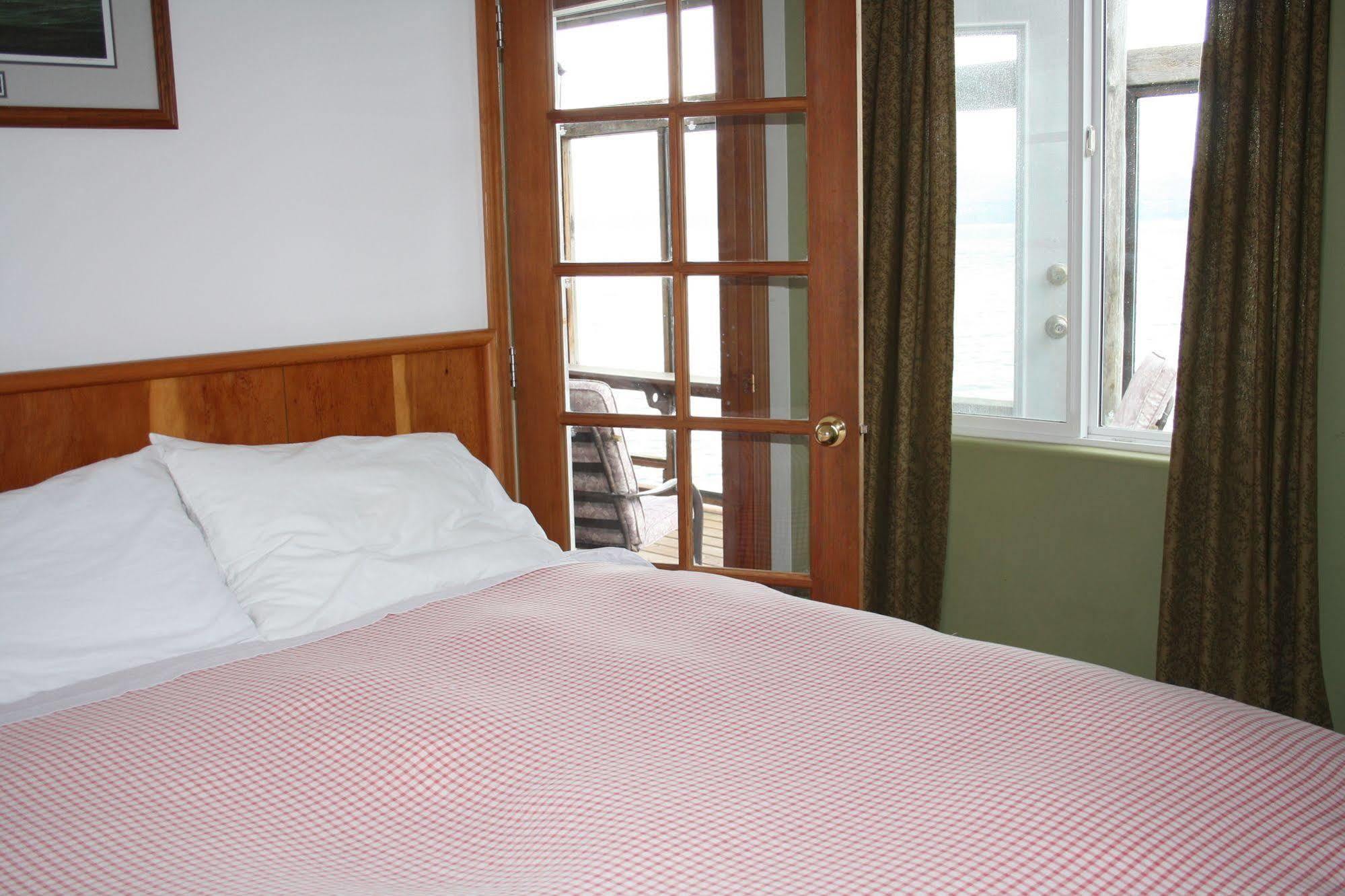 Orca Lodge Sointula ภายนอก รูปภาพ